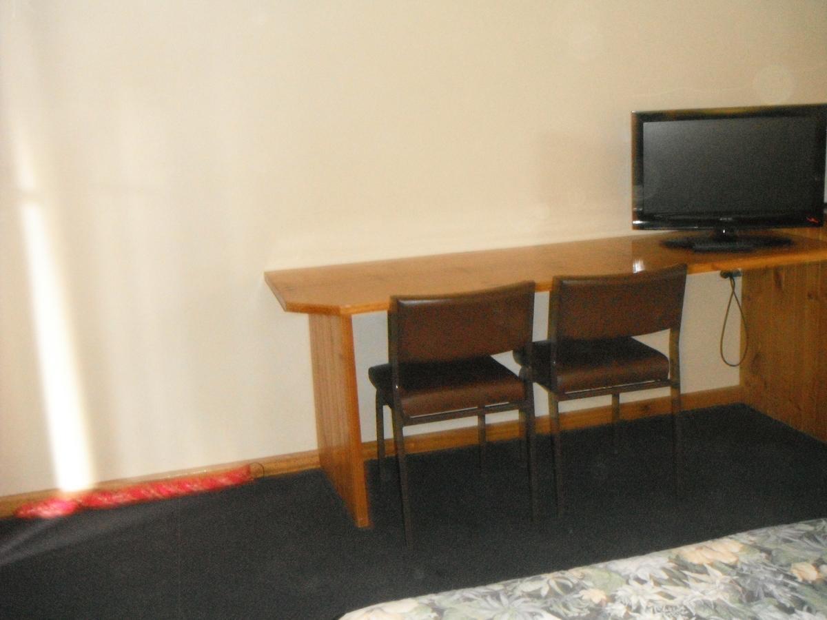 Coomacountry Club Motor Inn Dış mekan fotoğraf